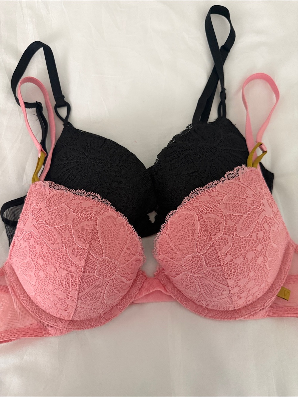 Victoria's Secret Pink & Black Lace Push-Up Bra Duo - Picture 2 of 14